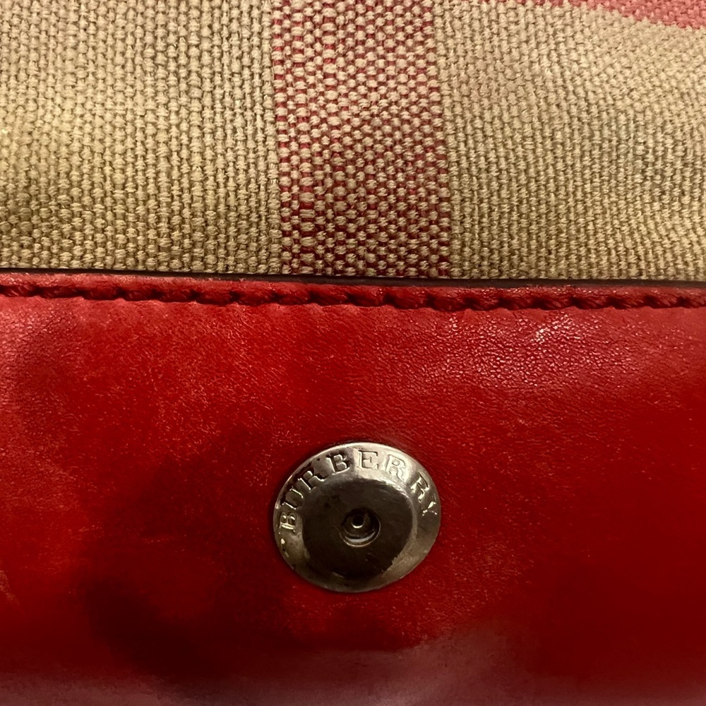 Burberry Henman House Check Crossbody Bag - Picture 12 of 16